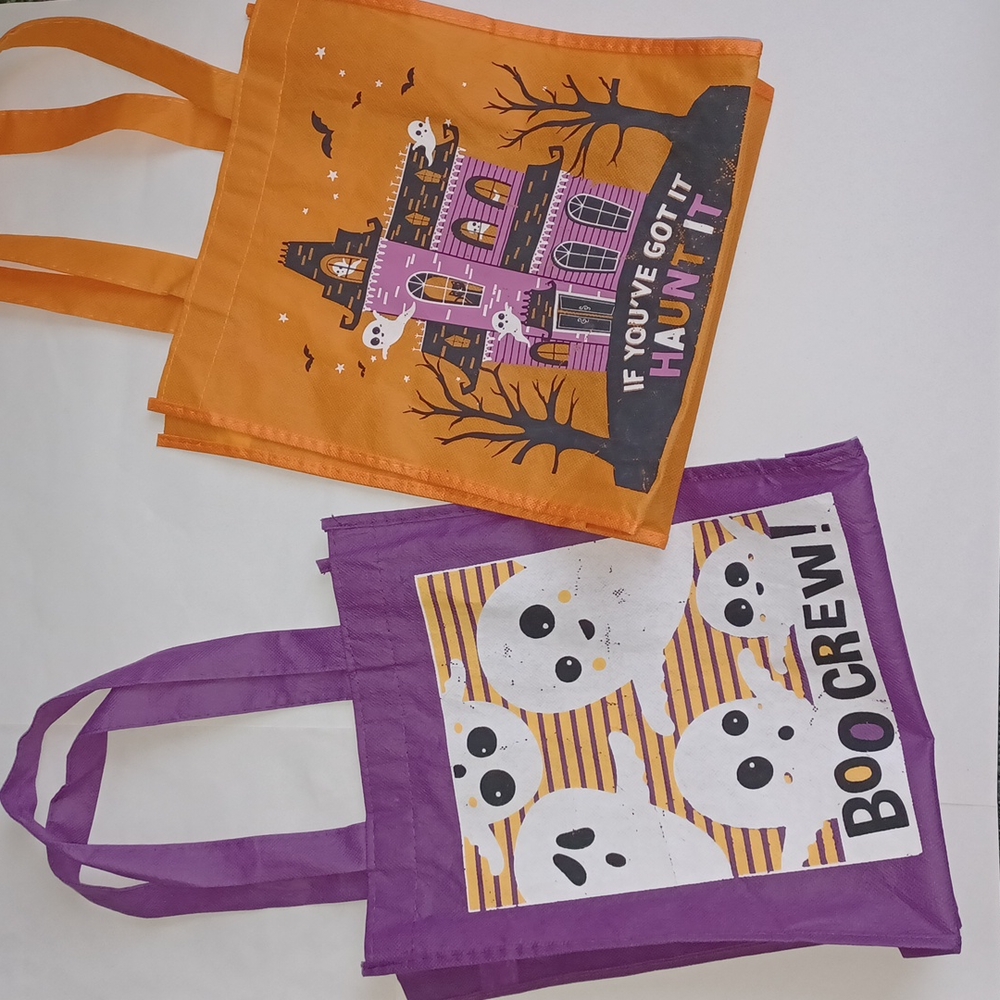 Boo crew and 'If you've got it Haunt It" Halloween Bags set of 2 trick-or-treat